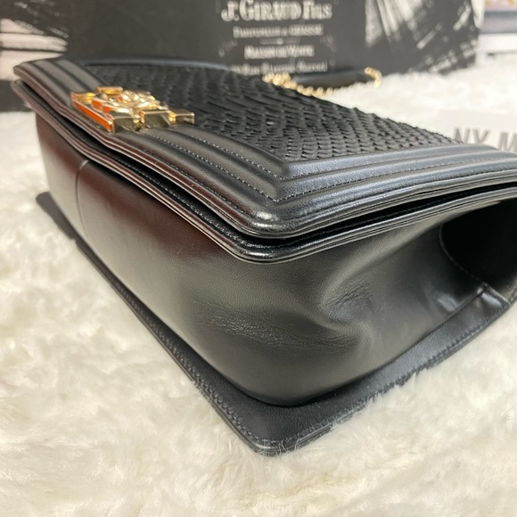 CHANEL
Medium Python Boy Bag - Picture 9 of 12